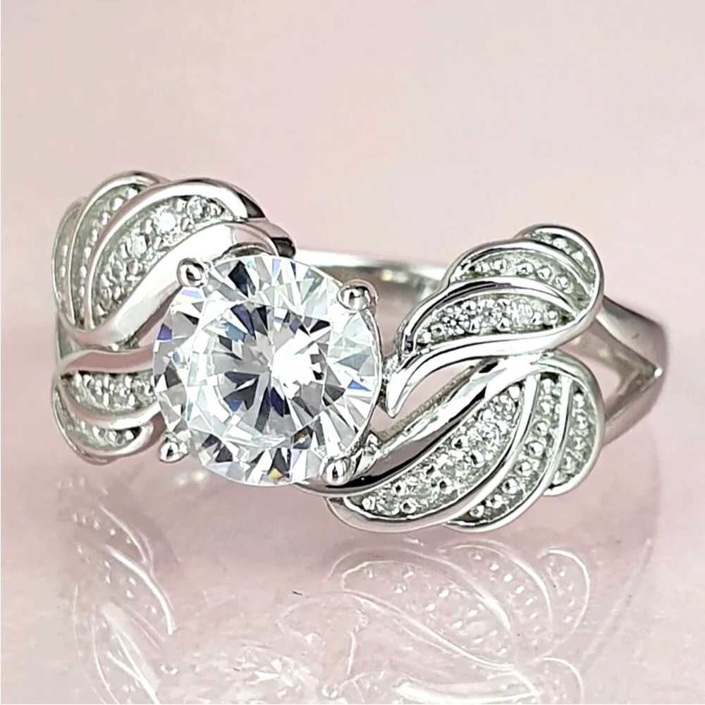 New Gorgeous 925 Sterling Silver Diamond Ring